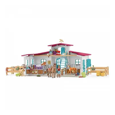 Schleich Lovasközpont a tónál