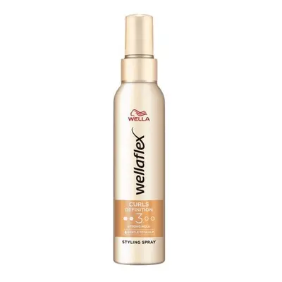 Hajfixáló göndör hajra - Wella Wellaflex Curl Definition Styling Spray Strong Hold, 150 ml