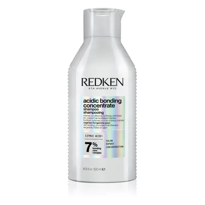 Redken Acidic Bonding Concentrate erősítő sampon a gyenge hajra