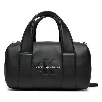 Calvin Klein Jeans SCULPTED SQUARE BARREL BAG MONO K60K612378 Táskák Fekete